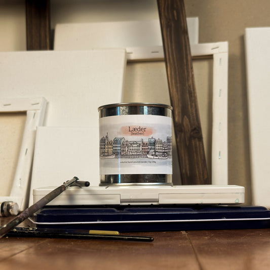 Læder [Leather] | Paint Can Candle
